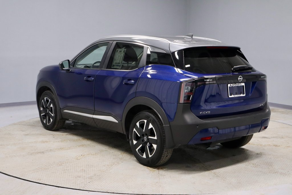 Certified 2025 Nissan Kicks SV w/ SV Premium Package image 10