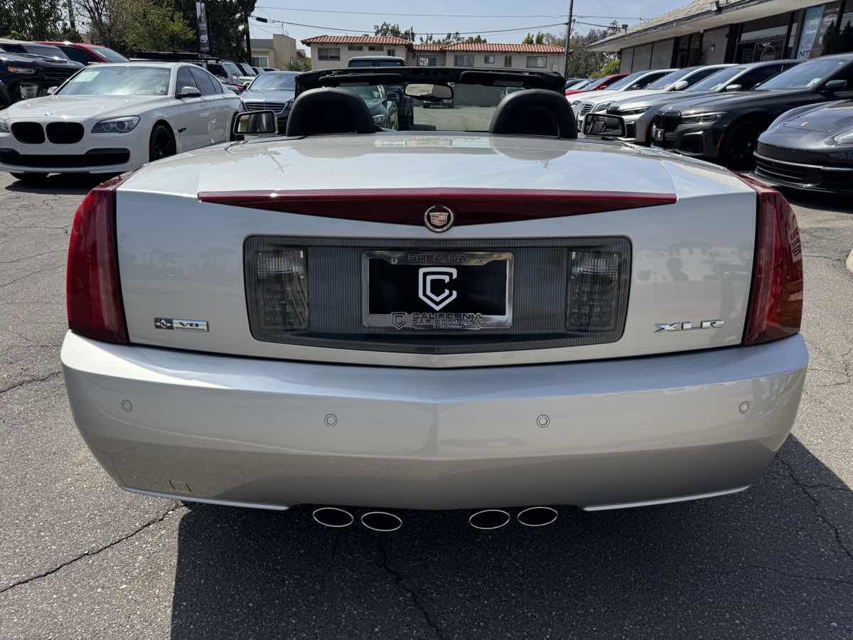 Used 2008 Cadillac XLR RWD image 7