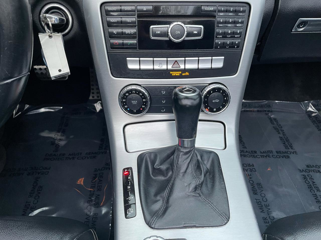 Used 2013 Mercedes-Benz SLK 250 image 20