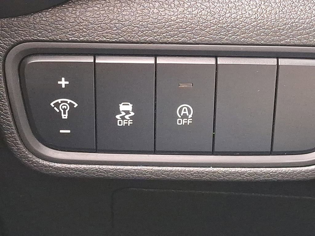 Used 2024 Kia Soul LX w/ Option Group 015 image 25