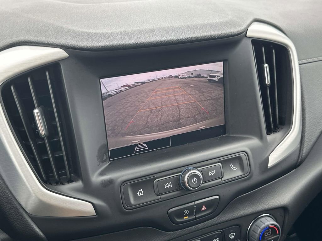 Used 2023 GMC Terrain SLE w/ Driver Convenience Package image 26