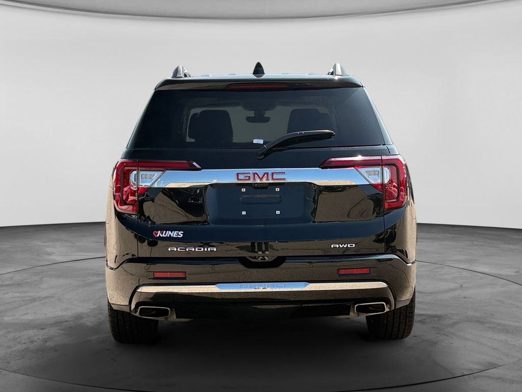 Used 2023 GMC Acadia Denali w/ Denali Technology Package AWD/4WD image 8