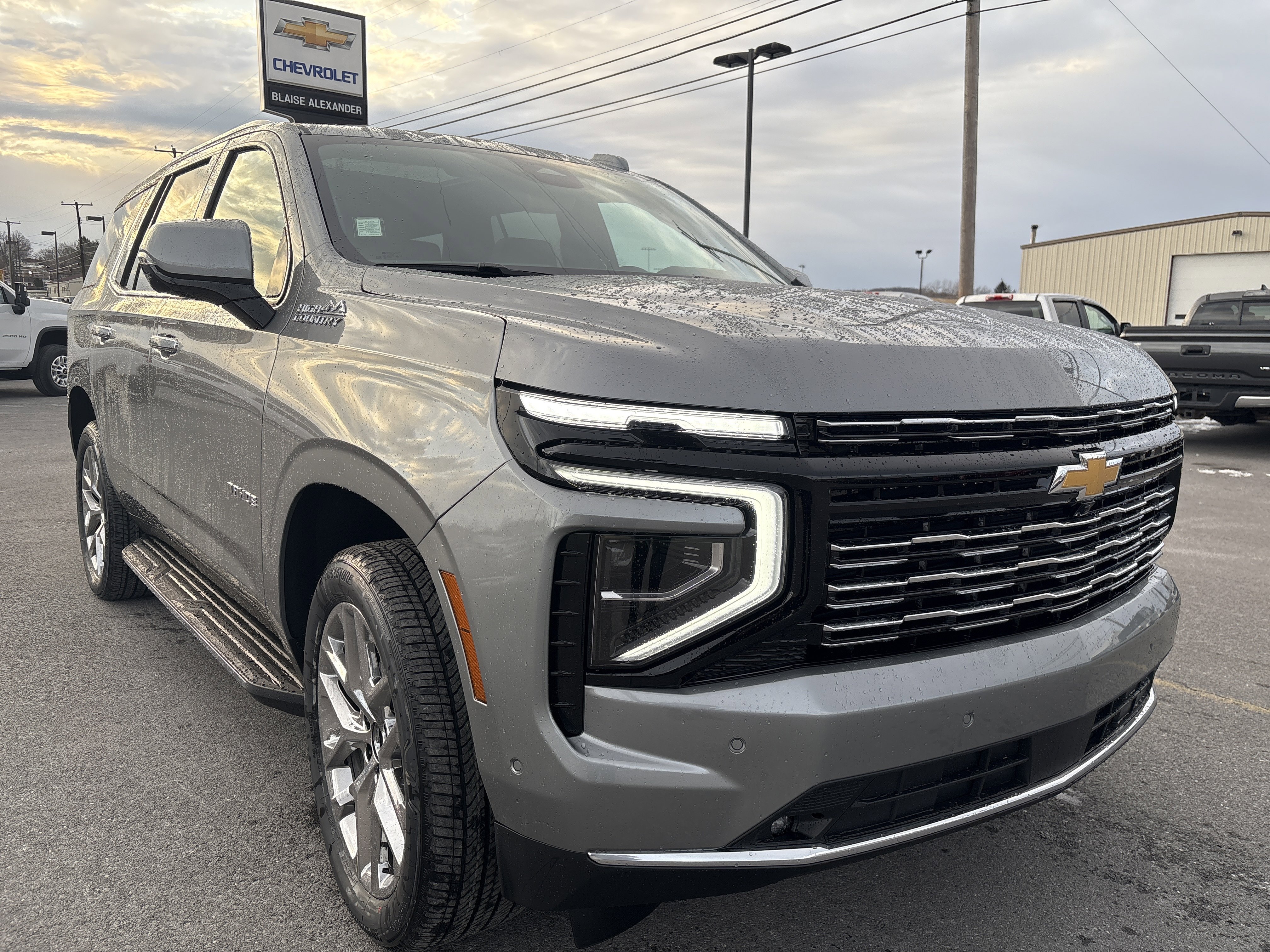 New 2026 Chevrolet Tahoe High Country w/ Sun And Tow Package