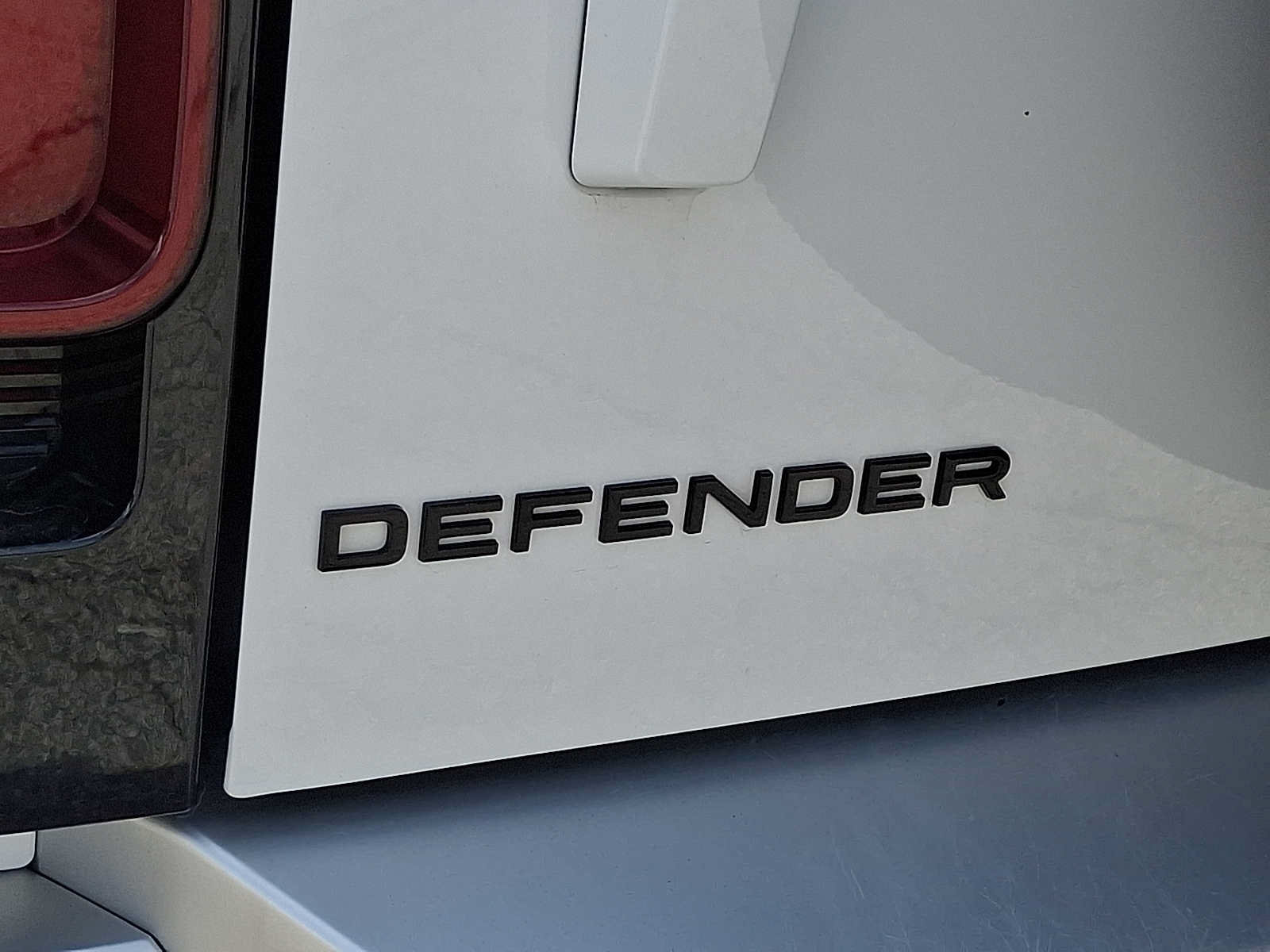 Used 2024 Land Rover Defender 110 S AWD/4WD image 32