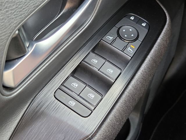 New 2026 Nissan Kicks SV FWD image 21
