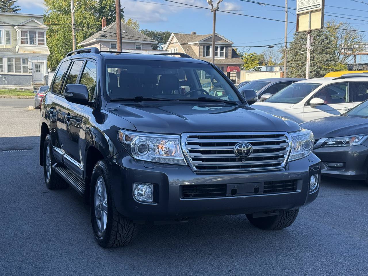 Used 2015 Toyota Land Cruiser AWD/4WD image 13