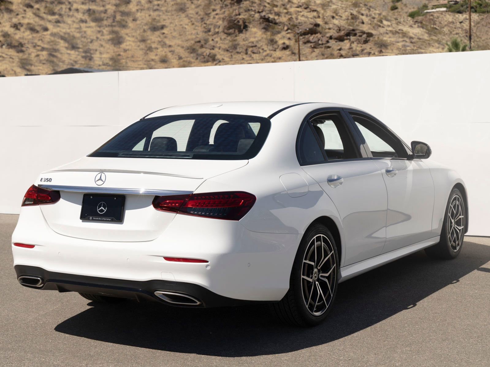 Used 2022 Mercedes-Benz E 350 Sedan image 10