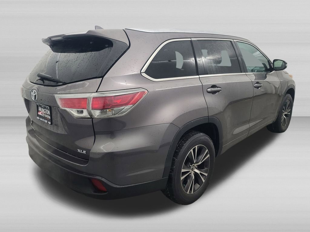 Used 2015 Toyota Highlander XLE FWD image 4