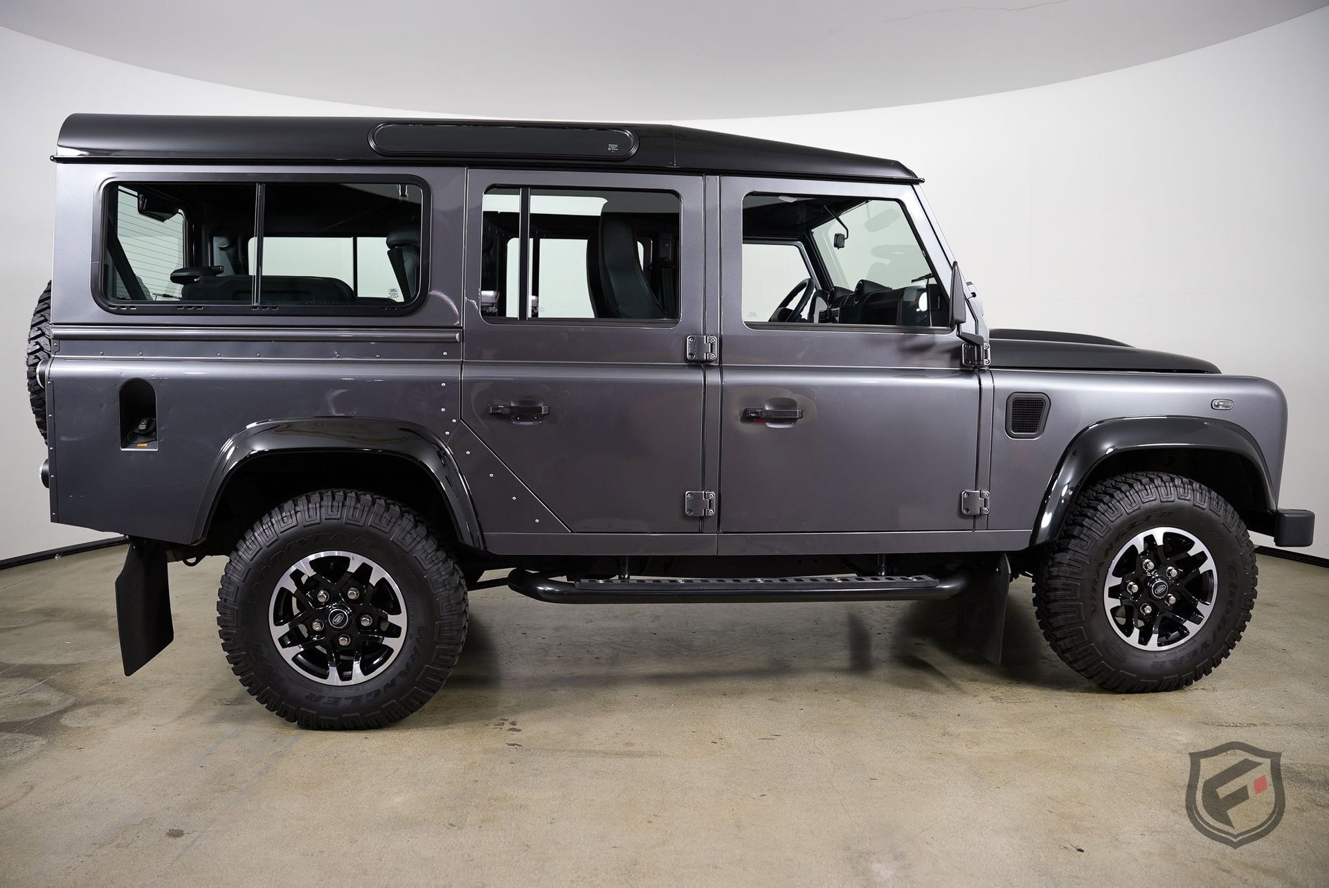 Used 1991 Land Rover Defender 110 image 10