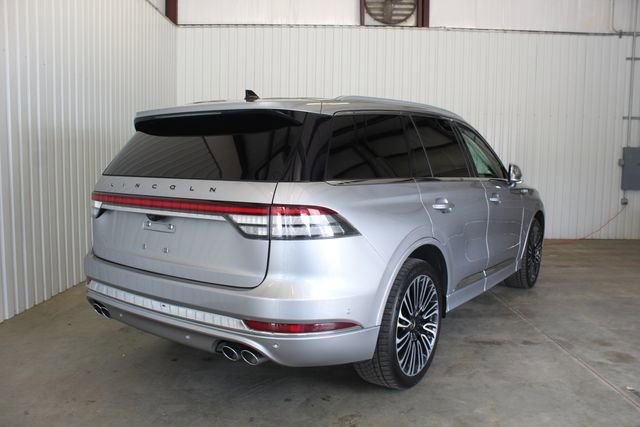 Used 2022 Lincoln Aviator Black Label w/ Dynamic Handling Package AWD/4WD image 4