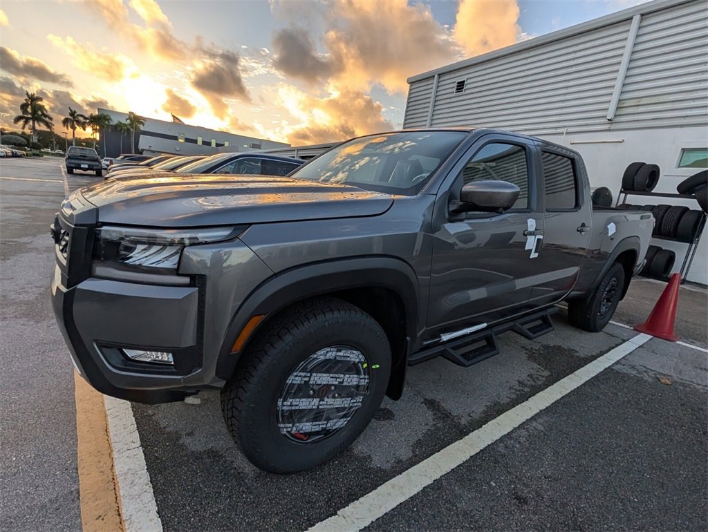 New 2026 Nissan Frontier PRO-4X w/ Pro-4x Convenience Package image 4