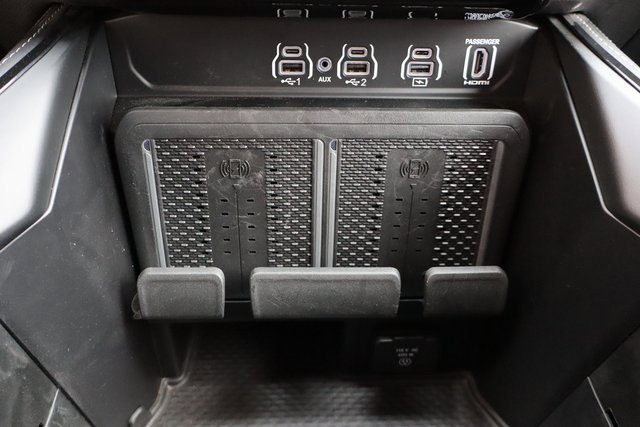 Used 2025 RAM 3500 Limited w/ Max Tow Package image 30