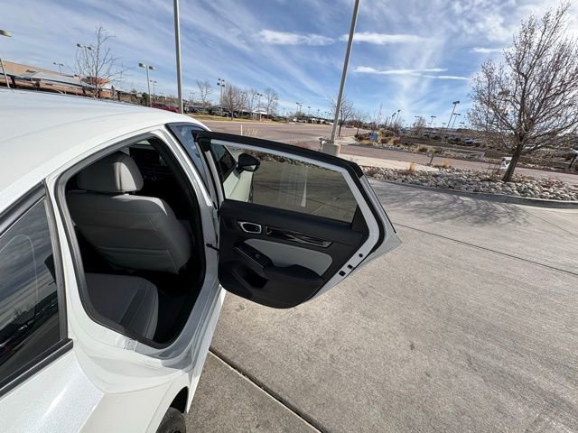 Used 2025 Honda Civic Sport image 25