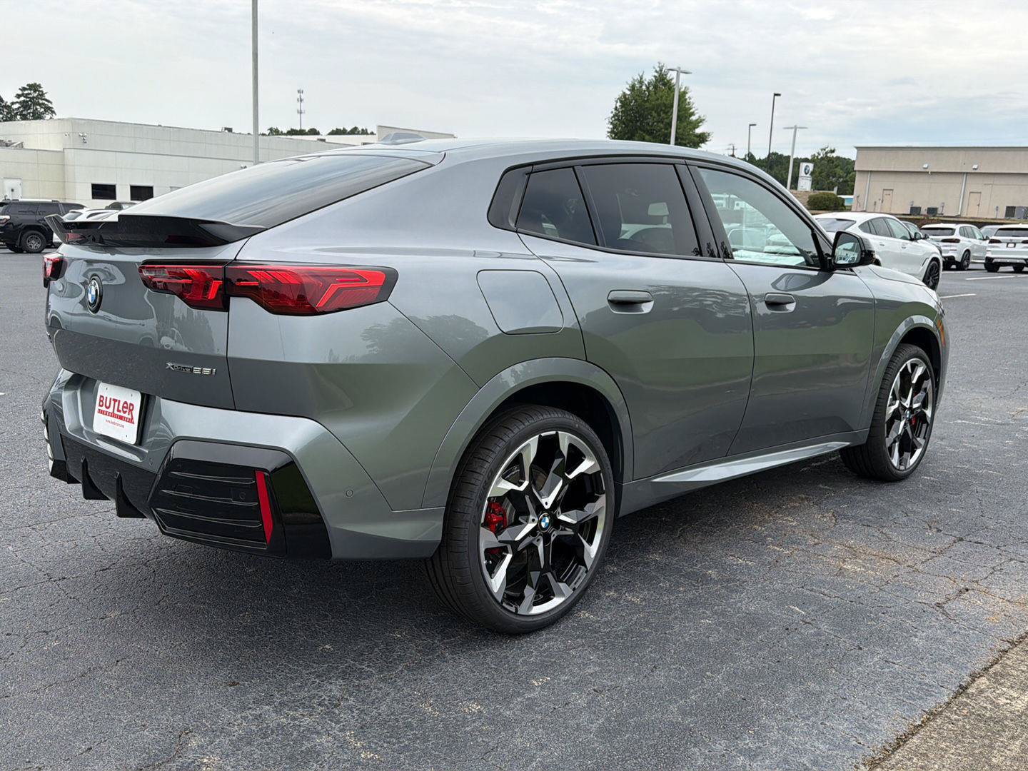 New 2026 BMW X2 xDrive28i w/ Technology Package AWD/4WD image 6