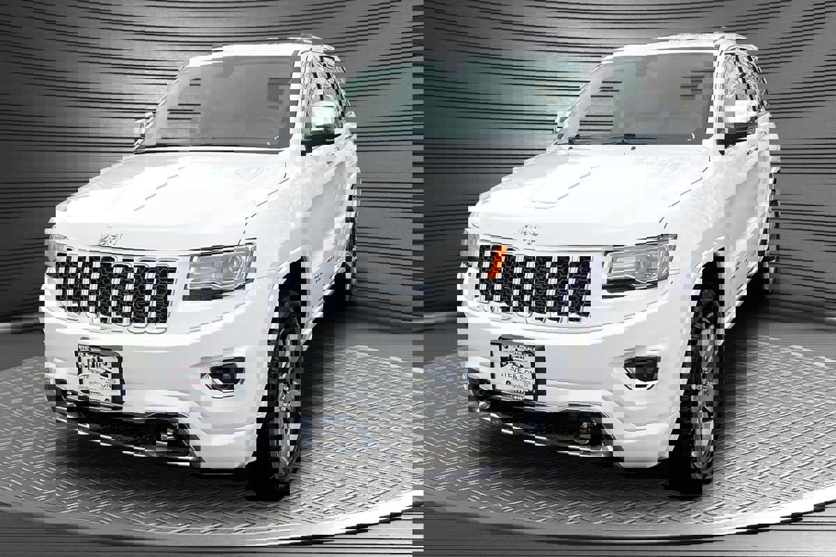 Used 2015 Jeep Grand Cherokee Overland image 3