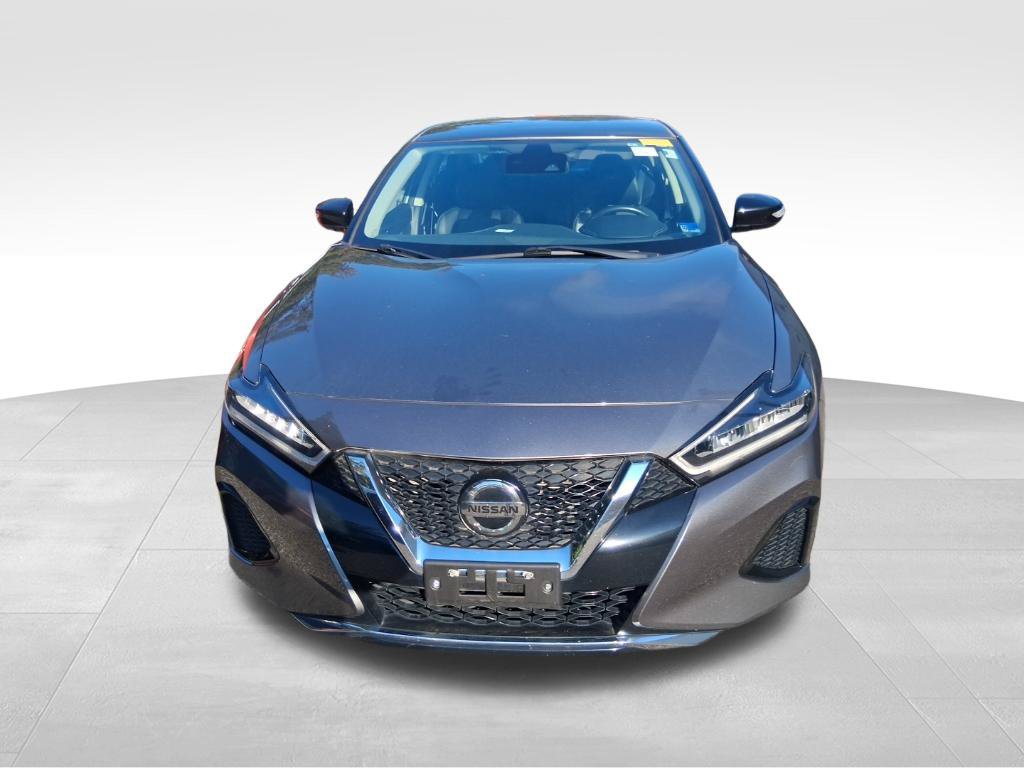 Used 2022 Nissan Maxima SV w/ Floor Mat Group FWD image 2