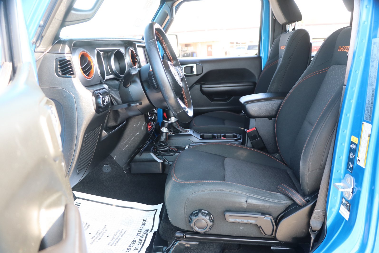 Used 2021 Jeep Gladiator Mojave AWD/4WD image 12