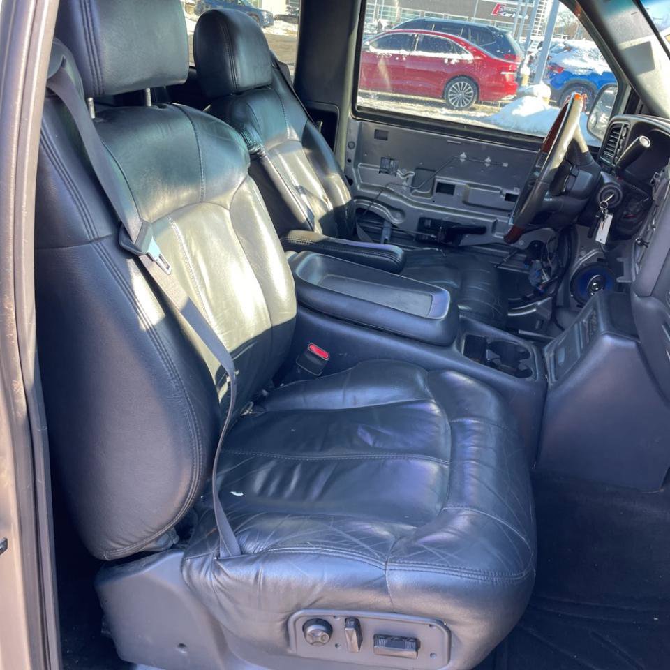 Used 2002 Chevrolet Silverado 1500 LT w/ Off-Road Chassis Pkg AWD/4WD image 17