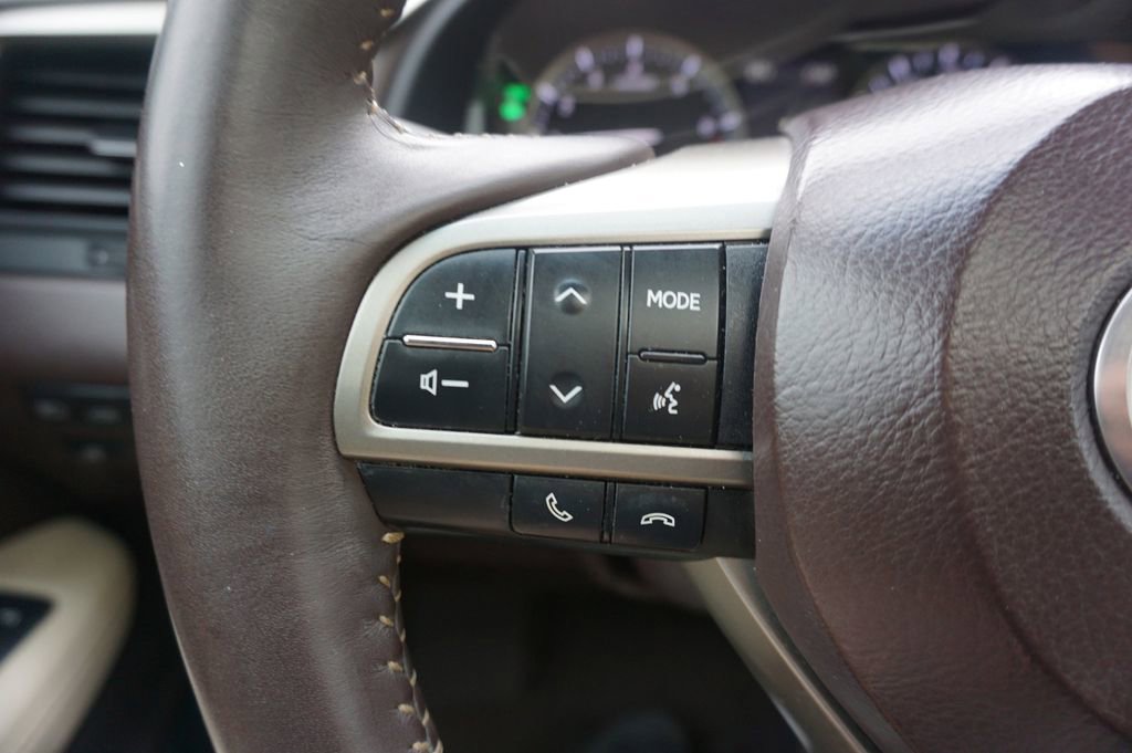 Used 2017 Lexus RX 350 FWD w/ Premium Package image 7