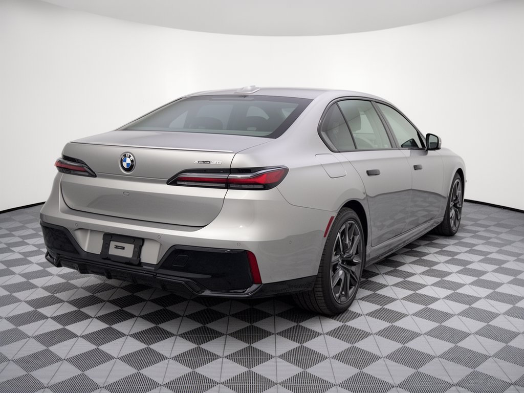 Certified 2023 BMW i7 xDrive60 AWD/4WD image 9