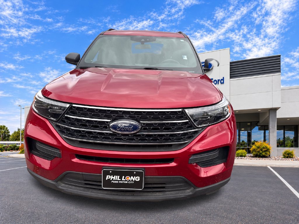 Certified 2020 Ford Explorer XLT RWD image 2