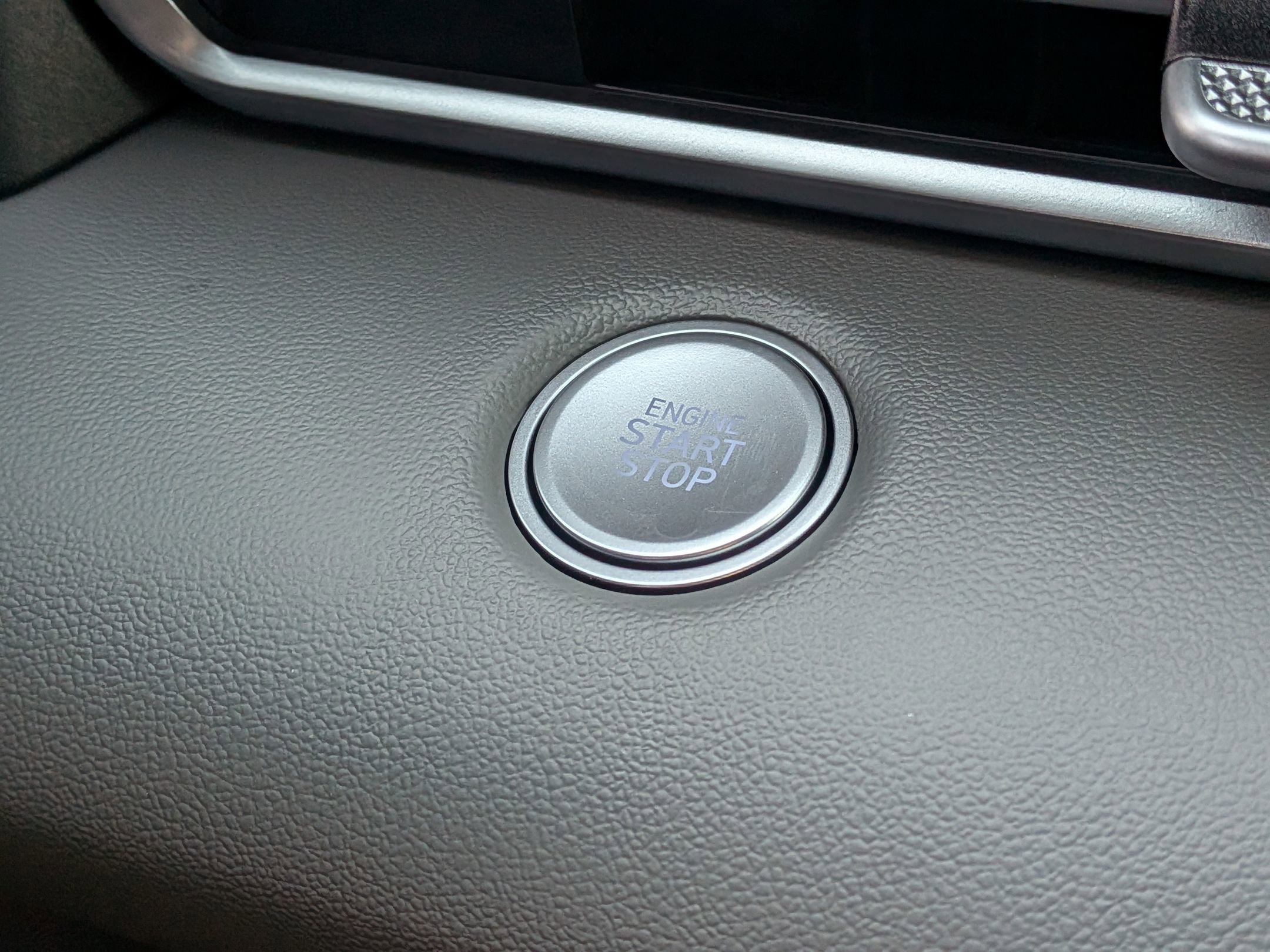 New 2026 Hyundai Elantra Sport FWD image 13