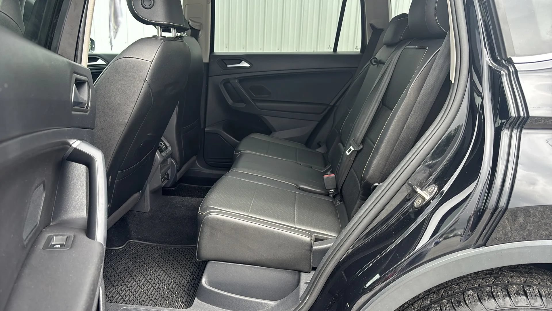 Used 2021 Volkswagen Tiguan S AWD/4WD image 17