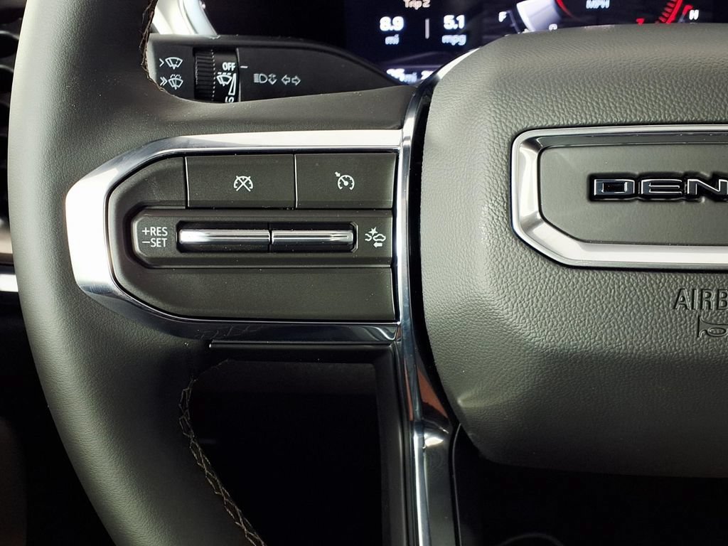 New 2026 GMC Canyon Denali w/ LPO, Denali Black Edition AWD/4WD image 18