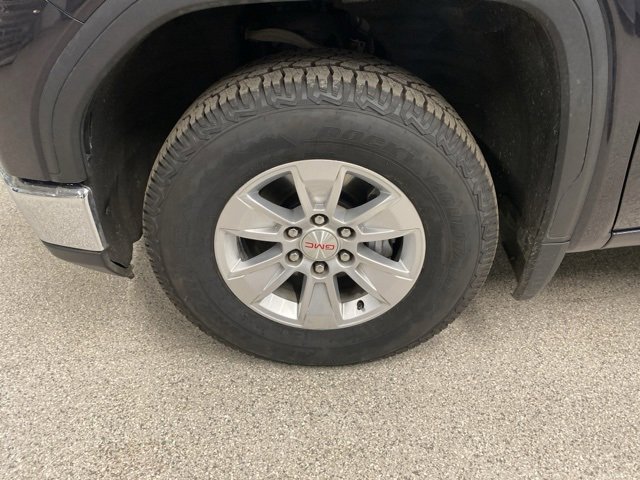 Used 2022 GMC Sierra 1500 SLE image 12