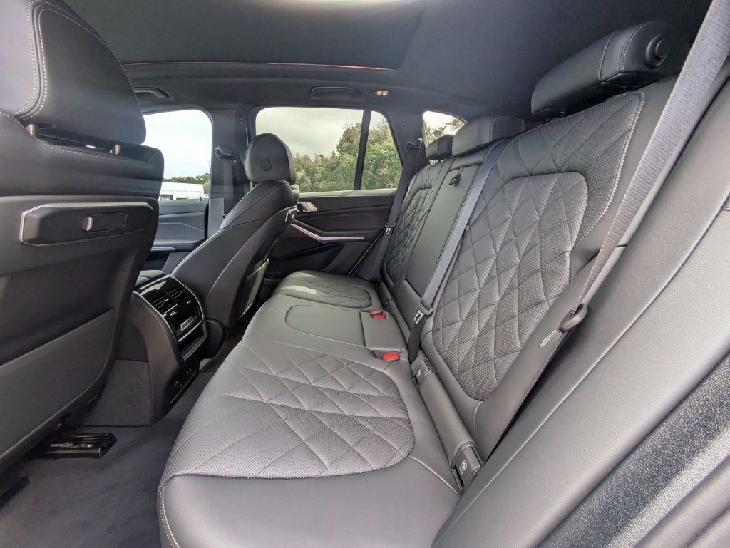 Used 2025 BMW X5 sDrive40i w/ Parking Assistance Package RWD image 13