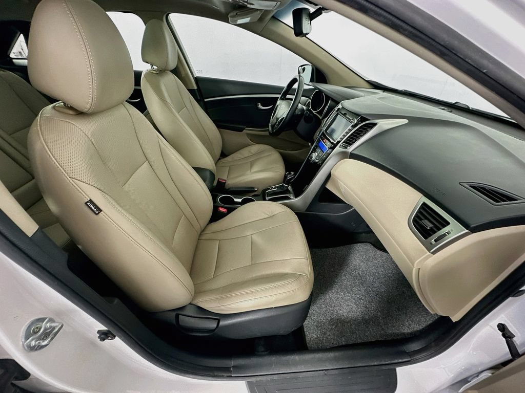 Used 2013 Hyundai Elantra GT w/ Style Pkg FWD image 26