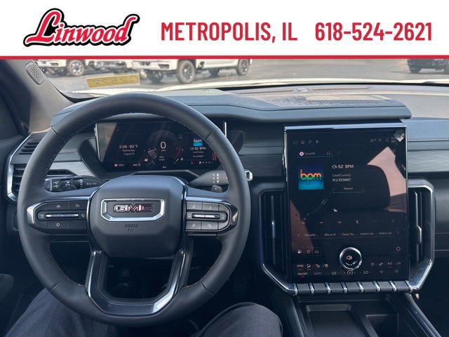 New 2026 GMC Acadia AT4 w/ Luxury Package image 16