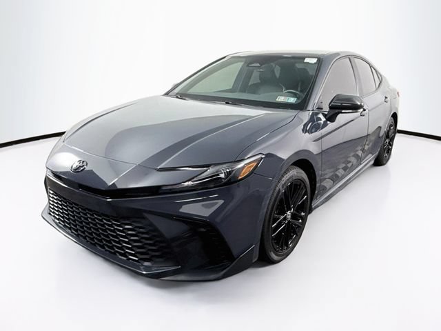 Used 2025 Toyota Camry SE w/ Convenience Package AWD/4WD image 3