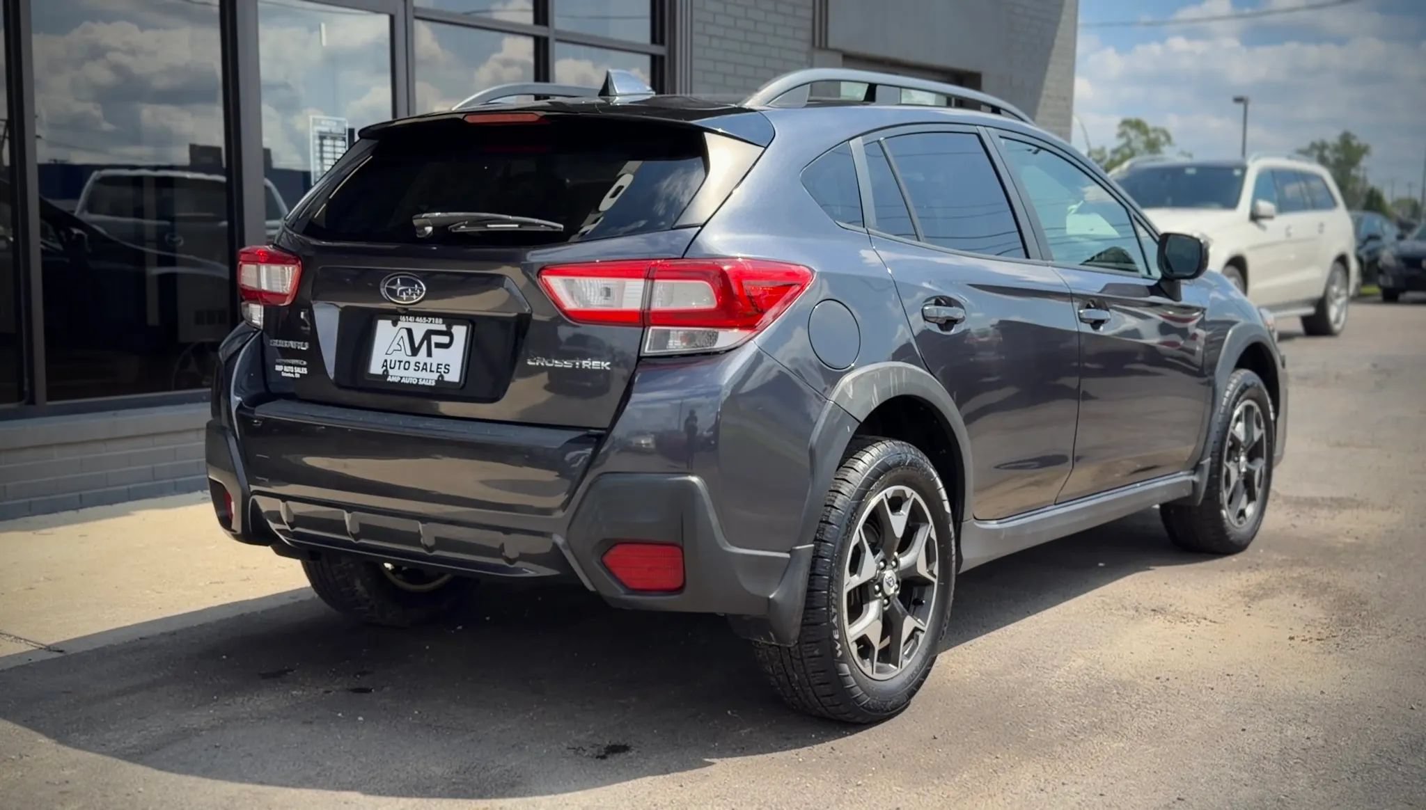 Used 2018 Subaru Crosstrek 2.0i Premium w/ Moonroof Package AWD/4WD image 2