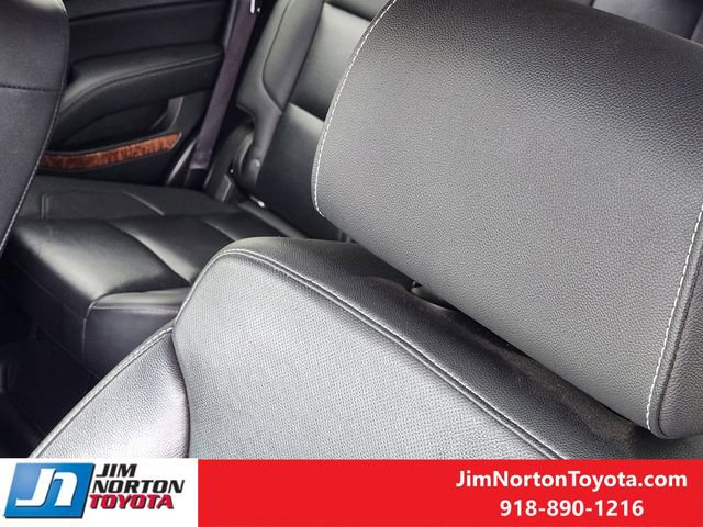 Used 2020 Chevrolet Tahoe Premier AWD/4WD image 17