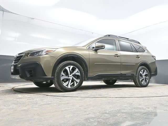 Used 2022 Subaru Outback Limited image 36