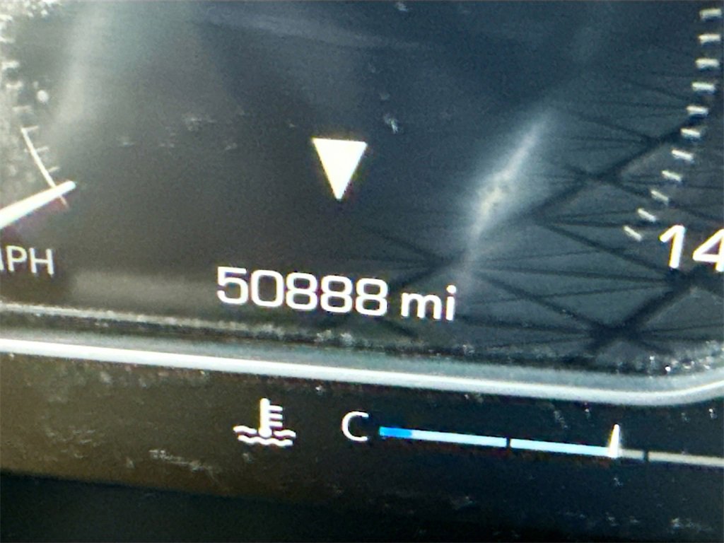 Used 2023 GMC Sierra 1500 SLT image 12