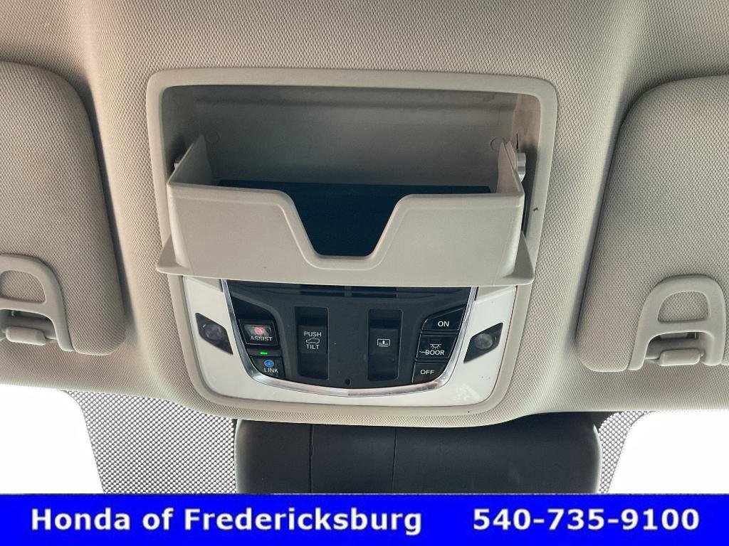 Used 2019 Acura RDX FWD w/ Technology Package image 36