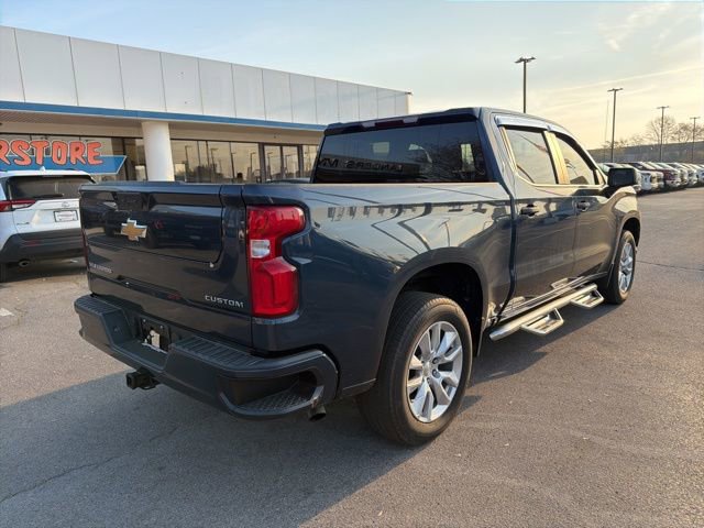 Used 2022 Chevrolet Silverado 1500 Custom image 3