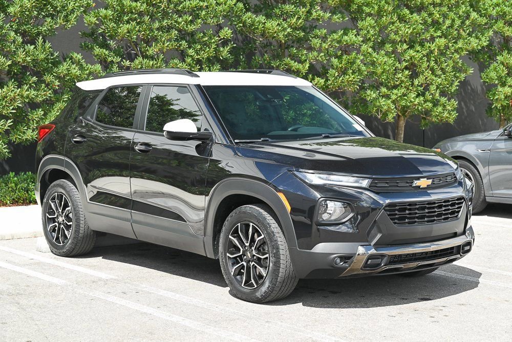 Used 2023 Chevrolet TrailBlazer ACTIV image 3