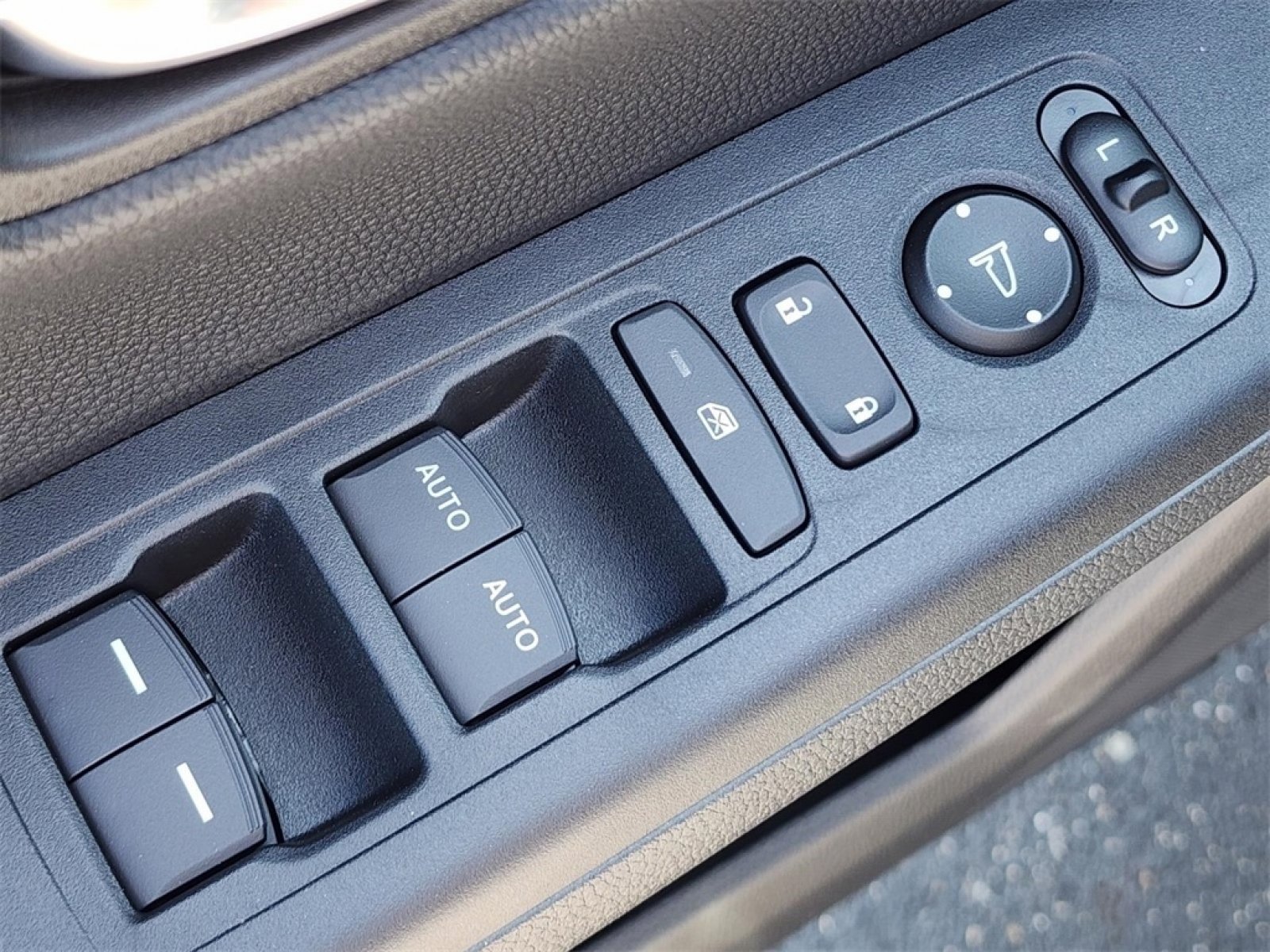 New 2026 Honda CR-V TrailSport image 33