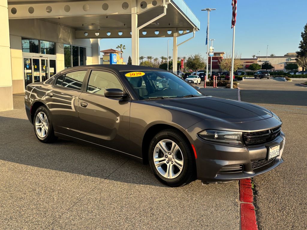 Used 2020 Dodge Charger SXT image 3