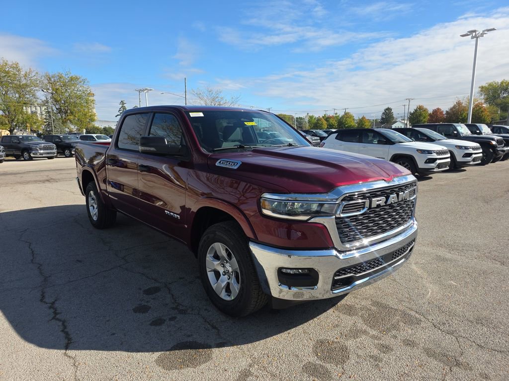 New 2026 RAM 1500 4x4 Crew Cab image 3