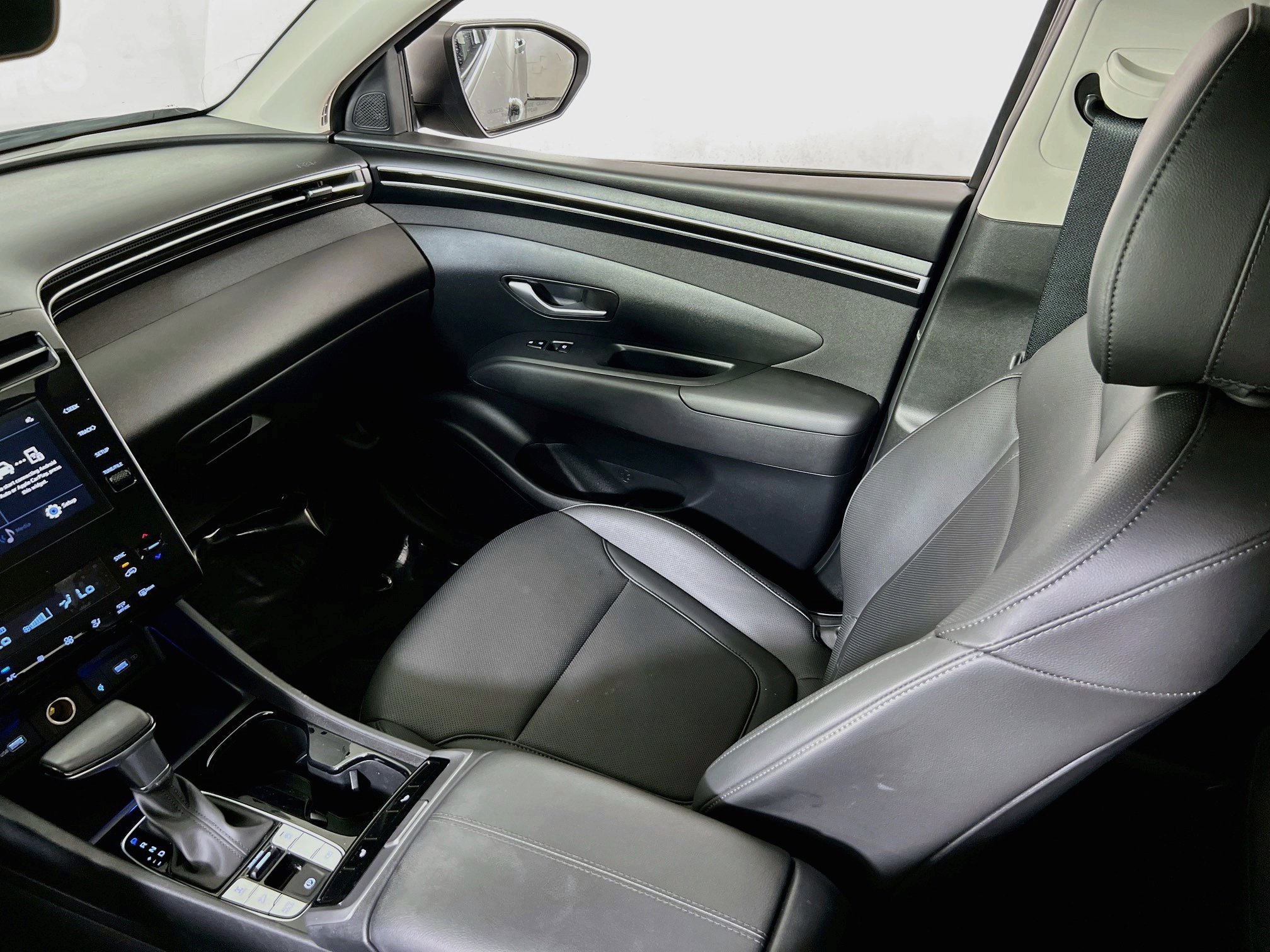 Used 2023 Hyundai Tucson SEL w/ Convenience Package AWD/4WD image 23