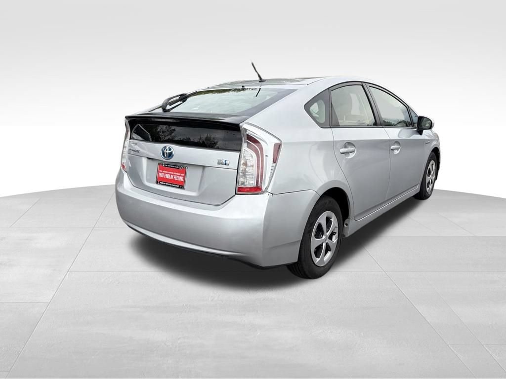 Used 2015 Toyota Prius Two FWD image 7