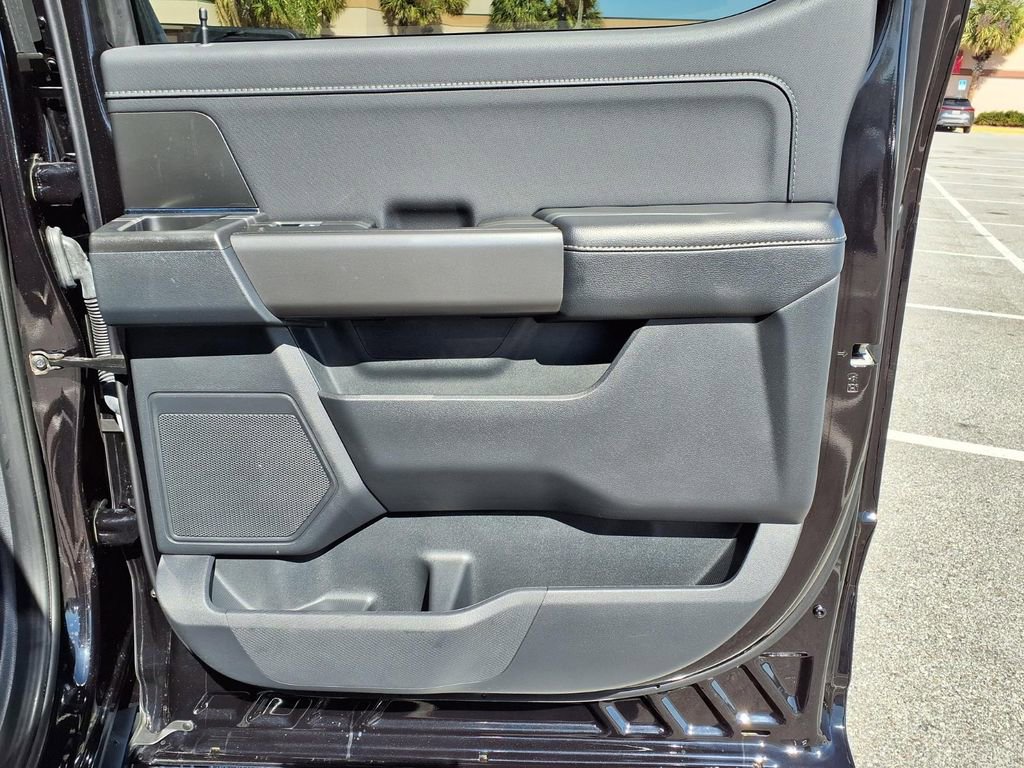 Used 2024 Ford F150 XLT w/ XLT Black Appearance Package image 16