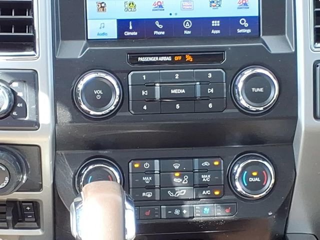 Used 2020 Ford F150 Lariat image 16