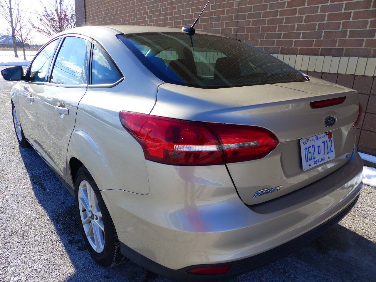 Used 2017 Ford Focus SE FWD image 6