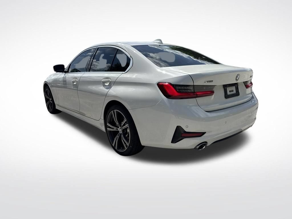 Used 2020 BMW 330i xDrive Sedan w/ Convenience Package AWD/4WD image 6