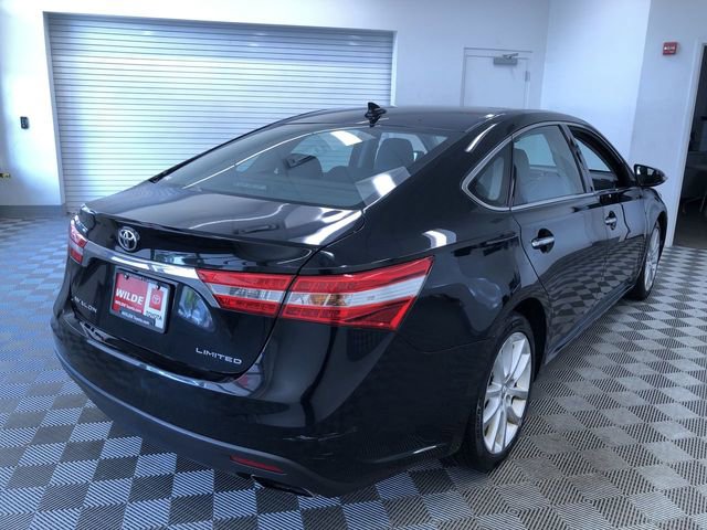 Used 2014 Toyota Avalon Limited w/ Technology Package FWD image 35